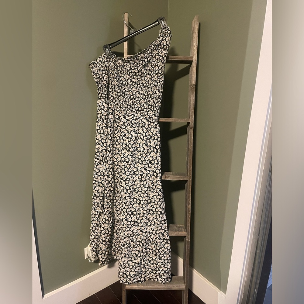 One Shoulder Smocked Top Floral Dress
